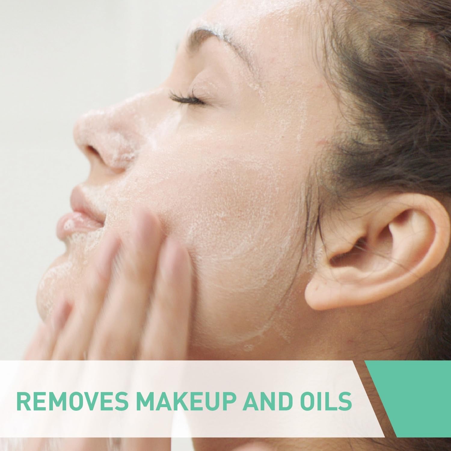 Foaming Cleanser Gel Face Wash 236Ml, Oil Control for Normal to Oily Skin, Removes Oil & Protects Skin Barrier, for Face + Body, Niacinamide + Ceramides, Fragrance Free